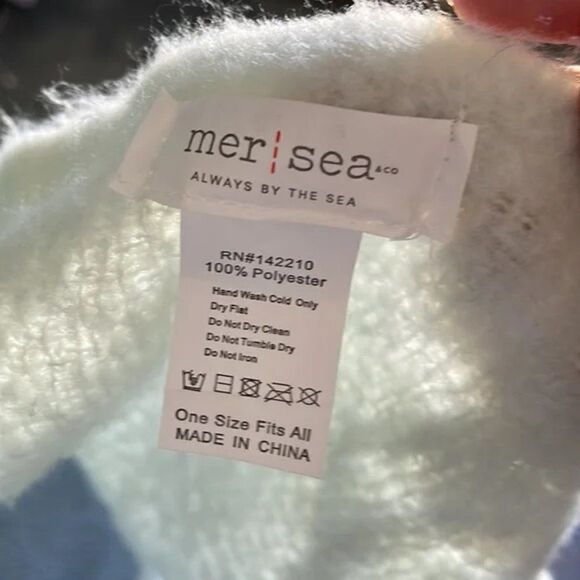 Mer Sea- Always By The Sea Ombré Scarf - Picture 4 of 4